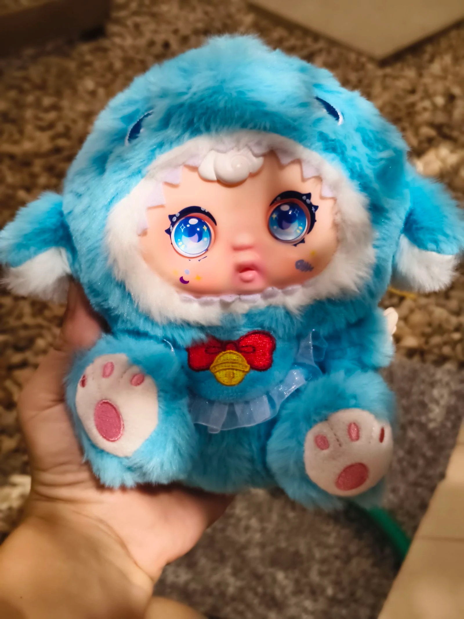 Llavero De Peluche Nommi Tiburón Azul